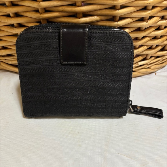 Prada Textured Black Wallet - Picture 1 of 13